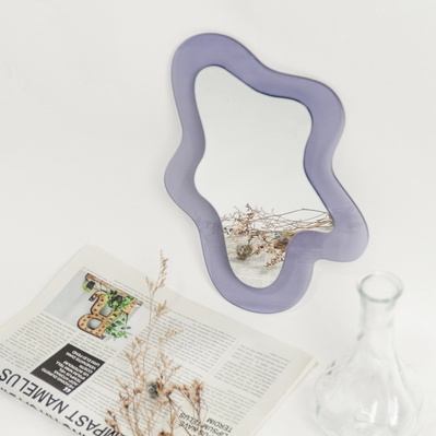 Squiggle Wavy Mirror - FLUX Inc - 001