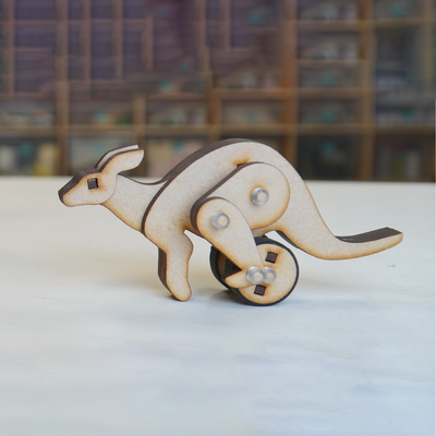 Kangaroo roller toy - Noviceworkshop - 001