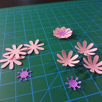 Daisy Paper Flower SVG Cut Files - Artisan Craft - 004