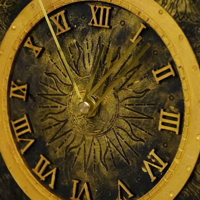 European Style Ornate Clock - FLUX Inc - 003